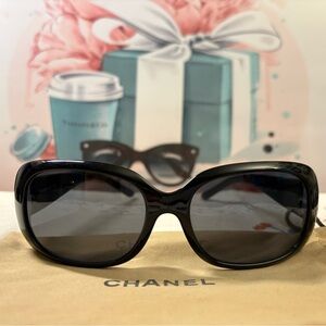 Chanel 6026-B Black Acrylic Starburst Sunglasses with Starburst Authentic
